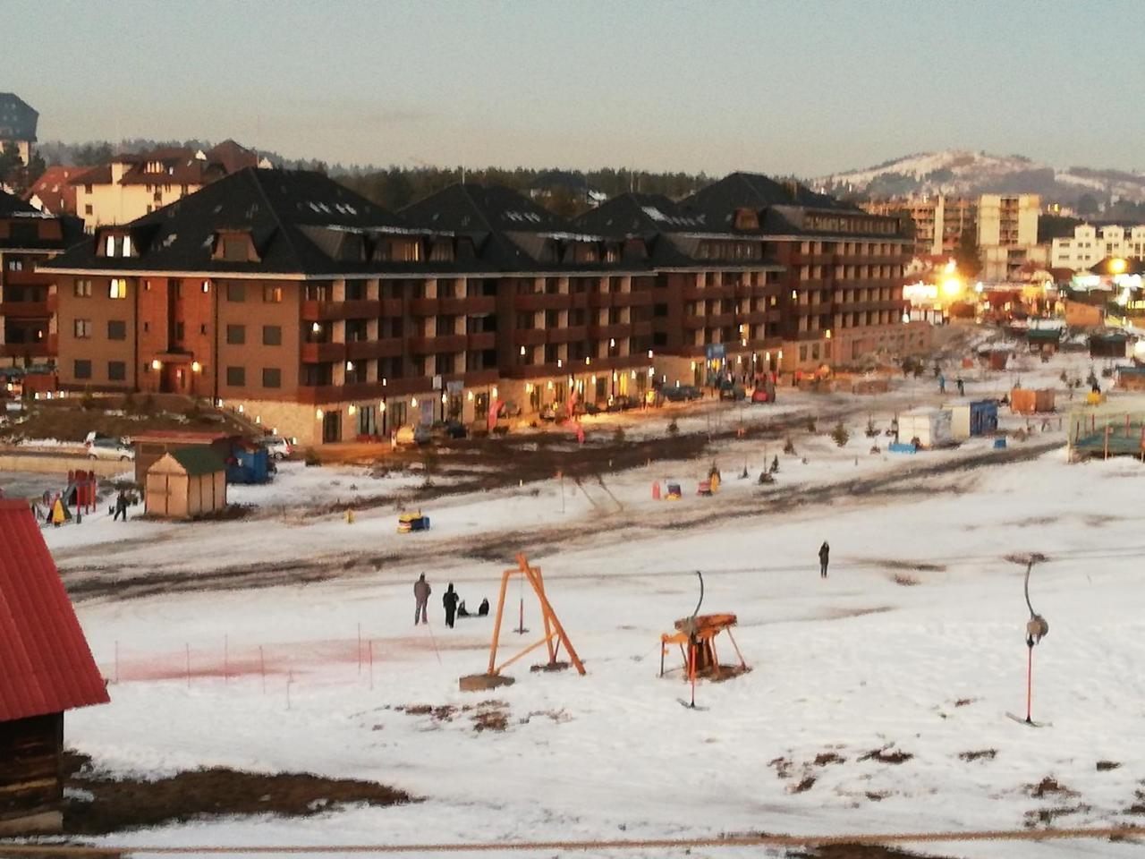 Lux Apartman Natasa Zlatibor Buitenkant foto